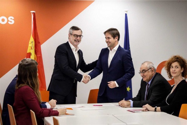 Ciudadanos y UPyD irán juntos en las generales, autonómicas, europeas y municipales