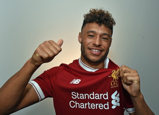 El Liverpool cierra el fichaje de Alex Oxlade-Chamberlain

