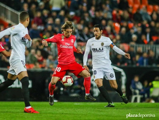 Parejo no estará en Vallecas por sanción 