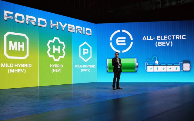 Ford muestra su nueva gama de vehículos eléctricos en la experiencia 'Go Electric' en Ámsterdam
