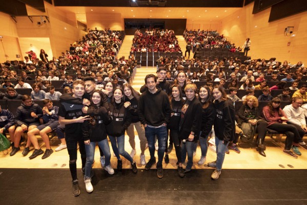 Dos mil estudiantes castellonenses se toman muy en serio erradicar el acoso en las aulas