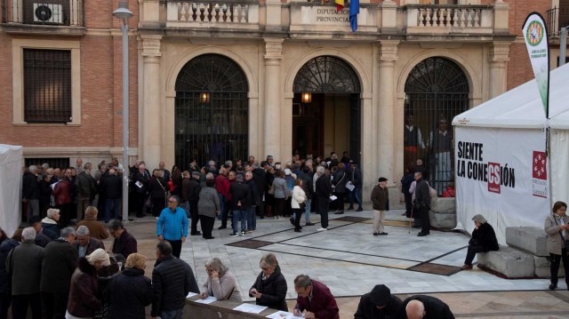 Más de 3.000 personas reservan su plaza el primer día para inscribirse en 'Castellón Sénior'