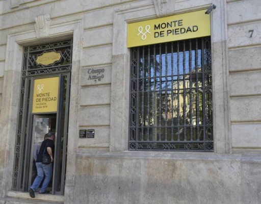 Los Montes de Piedad conceden 80 millones de euros en 2016, un 7,65% menos