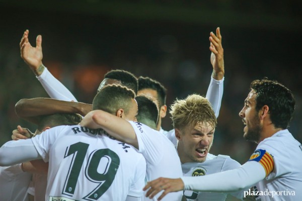 El Valencia le ganó al Madrid como le ha ganado siempre que ha sido grande