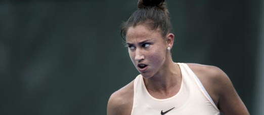 Sorribes hace sudar a la número 8 del mundo, Stephens, que acaba ganando en dos tie-breaks