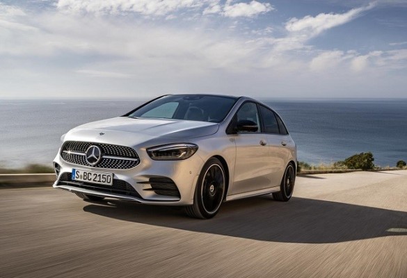 Mercedes-Benz fue la marca más valorada en Internet en marzo
