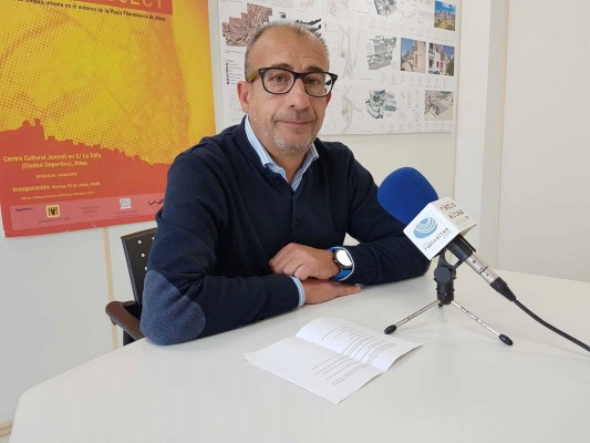 El edil socialista Diego Martínez renuncia a su acta de concejal en Altea
