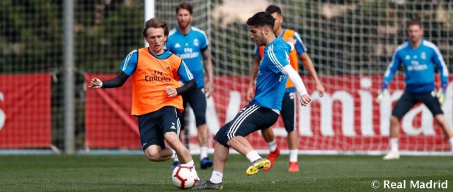 Llorente, baja en el entrenamiento; Carvajal no llega a Mestalla
