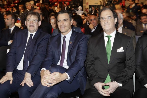 Pedro Sánchez reivindica el papel de la mujer en el deporte español