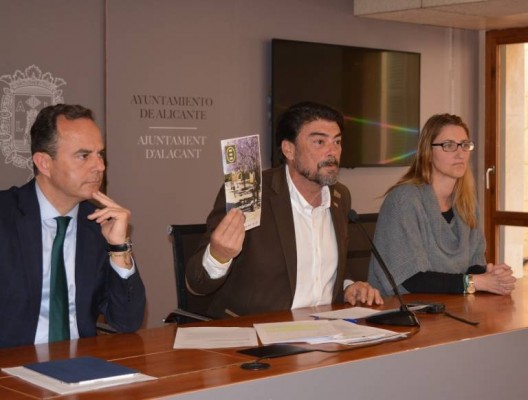 Barcala defiende su bloqueo al convenio de Renfe: la firma supone 