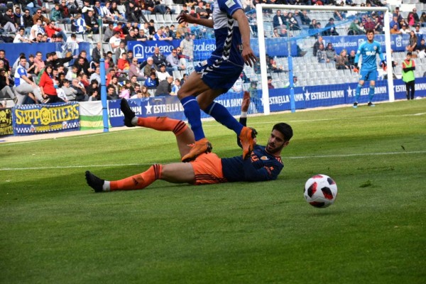 El Mestalla gana en Sabadell y sale del descenso