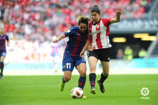 El Levante cae ante el balón parado del Athletic