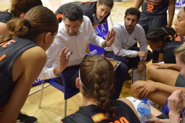 Valencia Basket mantiene vivas las opciones de ser 4º en Lugo (52-57)
