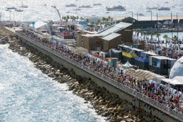 Cuatro meses para pujar por la nueva marina deportiva del Puerto de Alicante 