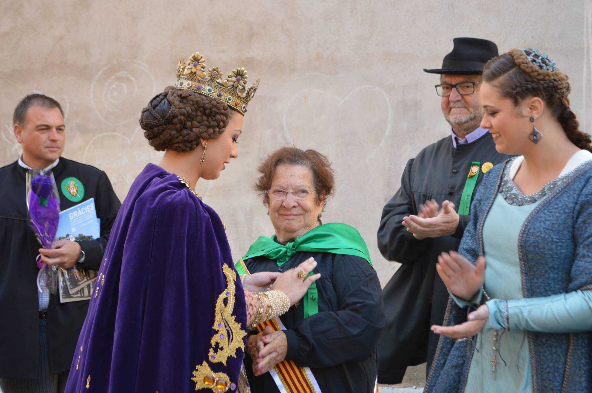 Las fiestas tradicionales, un entorno favorable para la participación activa de afectados de Alzheimer 