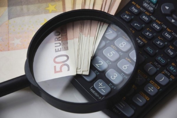 La deuda pública marca máximo y cierra 2018 en el 97,2% del PIB, por encima del objetivo del Gobierno
