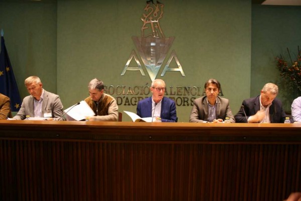 AVA-Asaja evidencia la crisis citrícola al señalar que el regadío baja un 11% en la Comunitat en 10 años