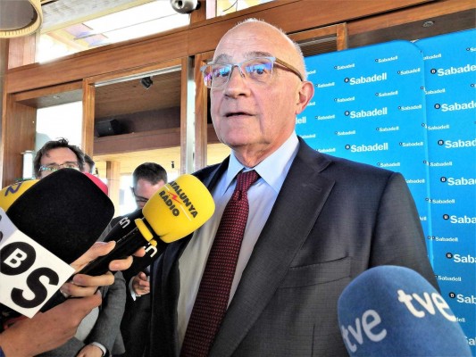 Josep Oliu (Banco Sabadell) pide un Gobierno estable sin tener que repetir elecciones