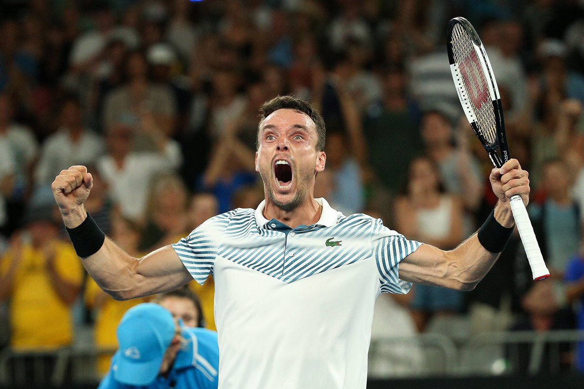 Bautista derriba otra vez a Djokovic y ya está en cuartos de final en Miami (1-6, 7-5, 6-3)