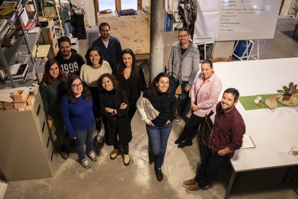 En tu ofi o en la mía: El Fabricante de Espheras  
