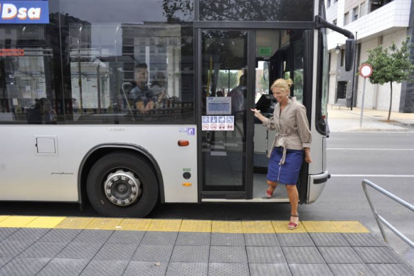 La Generalitat establece un autobús diario entre Montanejos, Onda y el Hospital de la Plana