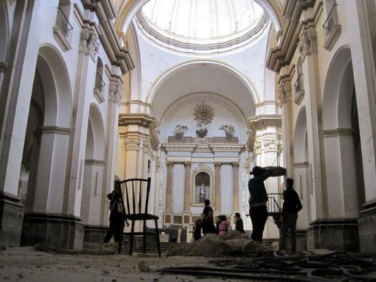 La oposición de Orihuela rechaza de pleno la permuta de parcelas por la iglesia de San Agustín   