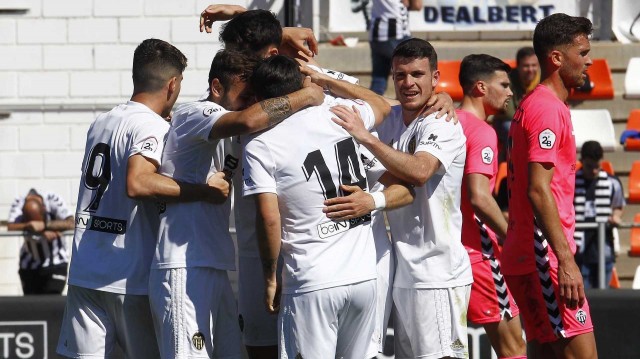 El Valencia Mestalla ya ve más cerca la permanencia