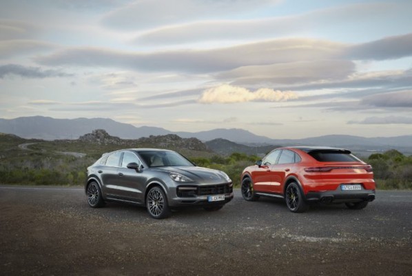 Porsche lanza el Cayenne Coupé, con el que expande la gama de su modelo SUV

