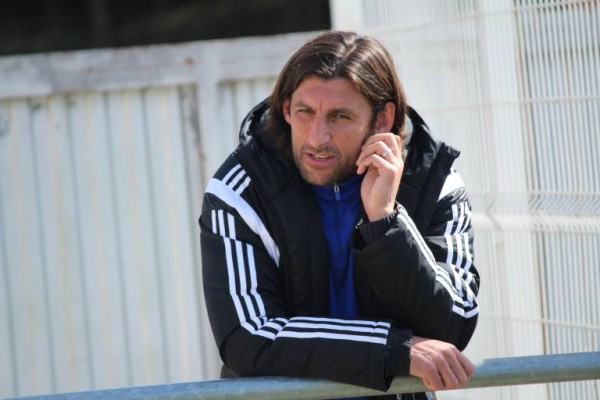 Angulo presencia el estreno de la regenerada selección sub21