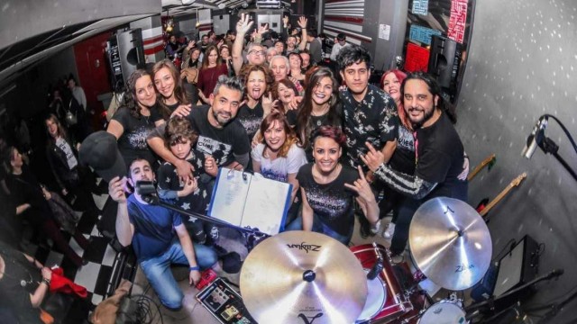 Feminismo y 'rock and roll' para homenajear a Dolores O'Riordan