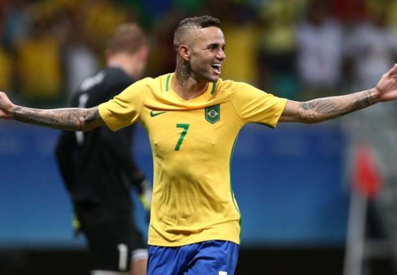El Valencia CF deja la puerta abierta a Luan Vieira para su llegada en enero