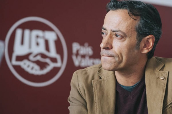 UGT y CCOO temen que se pierdan 400 empleos en Ford Almussafes por el traslado de la Transit