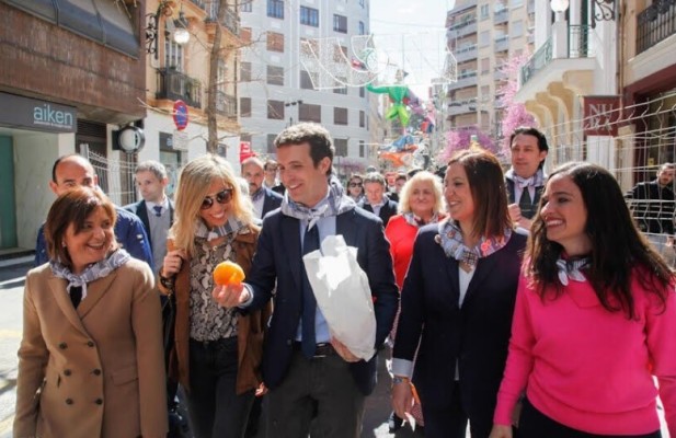 Casado se compromete a cambiar una financiación 