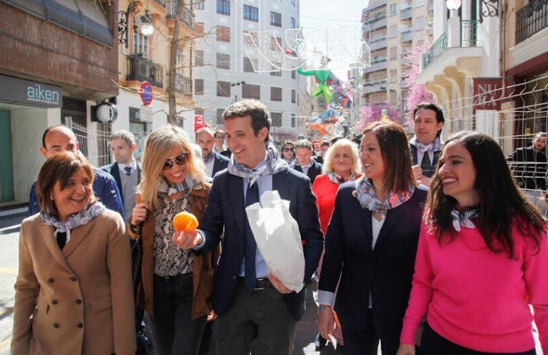 Casado se compromete a cambiar una financiación 