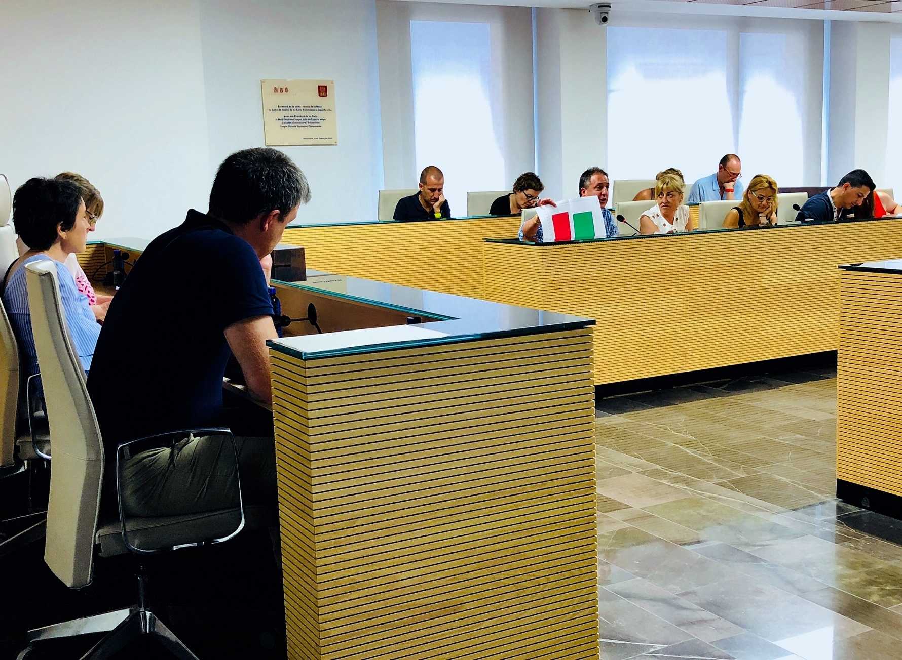 Almassora reduce un tercio su presión fiscal y cada vecino ahorra 170 € al año en impuestos respecto a 2012