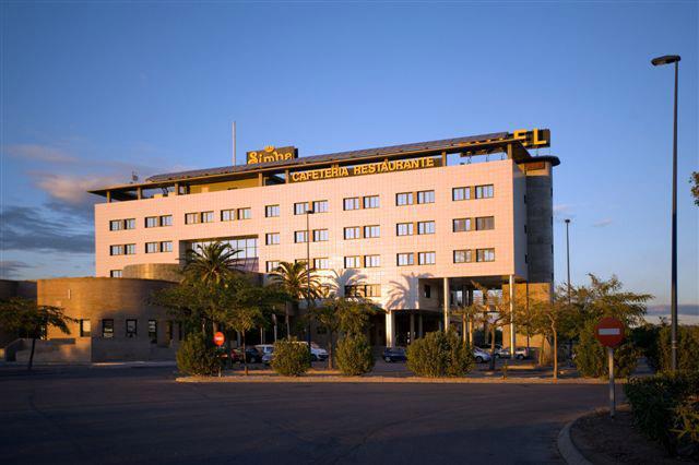 Colorker solo aguarda el aval de Iberdrola para transformar el Hotel Simba en su sede central