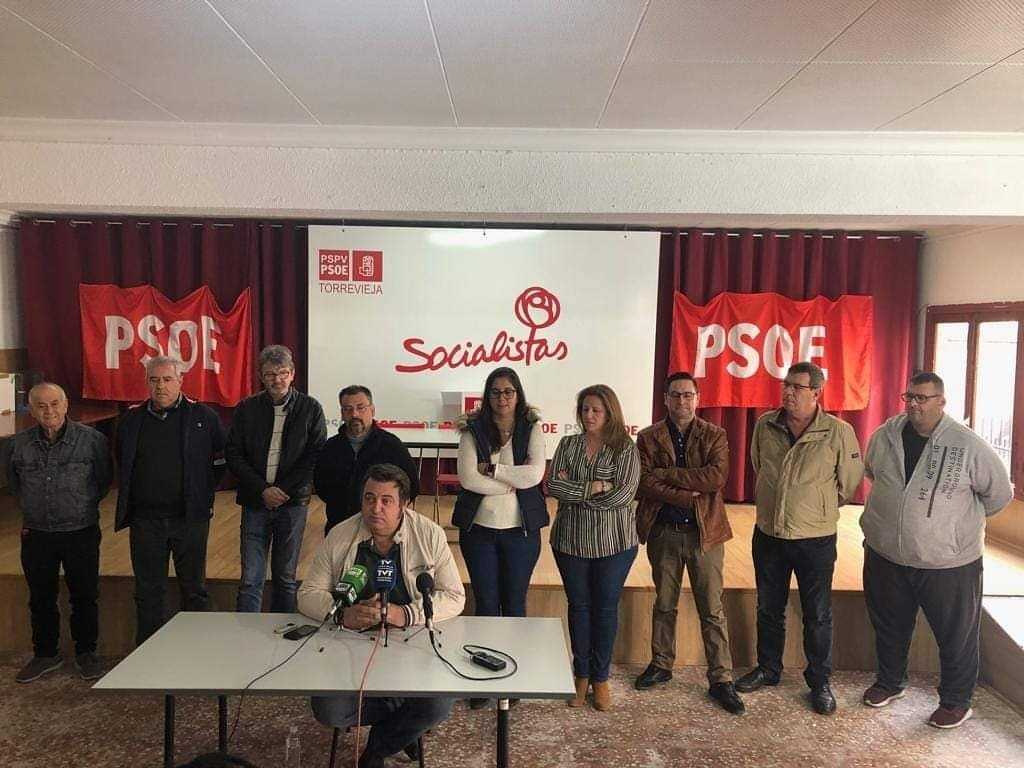 El líder del PSPV en Torrevieja sigue en el cargo, pese a quedar desautorizado con la lista