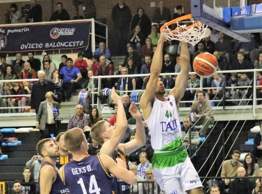El Tau Castelló recibe al Oviedo cargado de moral tras ganar tres partidos en una semana 