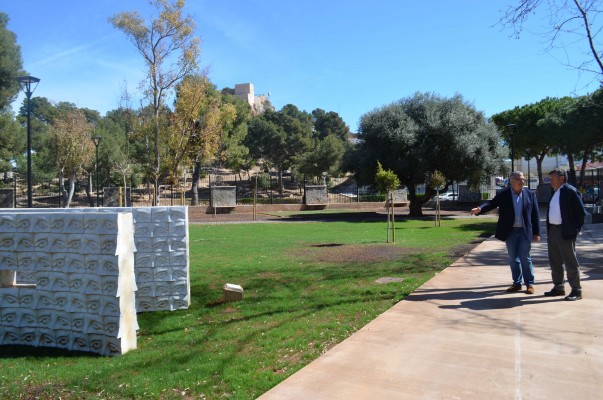 Oropesa del Mar ultima los trabajos de la remodelación del parque del Castillo