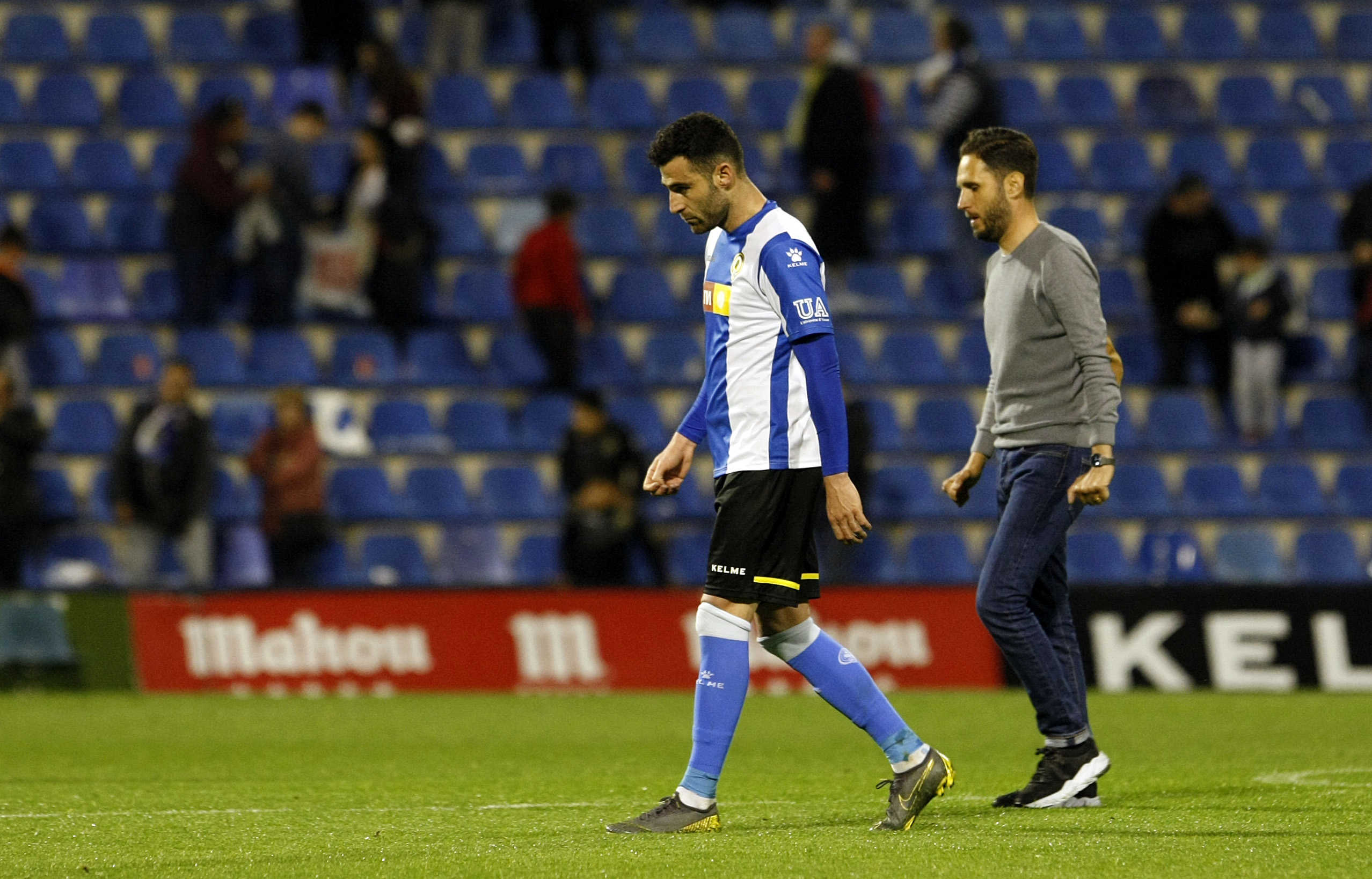 Benja juega todo el partido 