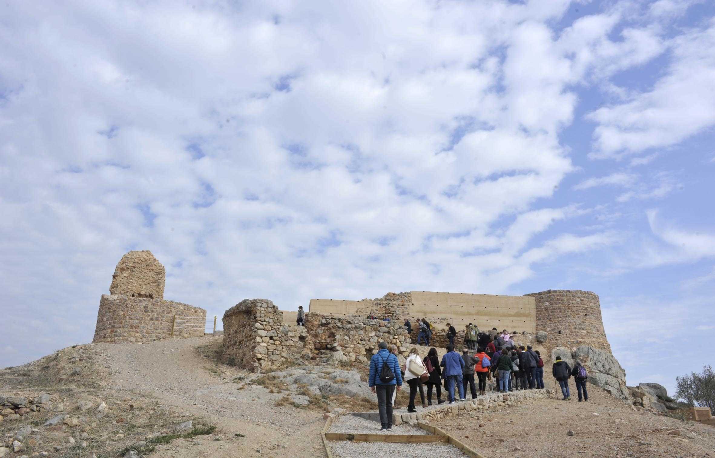 'Tornem al Castell', una actividad educativa para conocer esta fortaleza y la ermita de la Magdalena