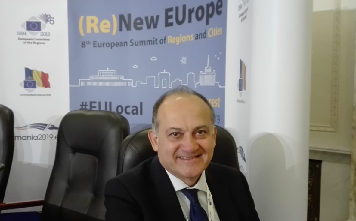 Joan Calabuig, en el Parlamento de Rumanía. - 