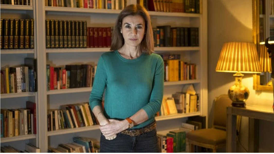 L'autora Carmen Posadas visita la seu de Fundació Cañada Blanch