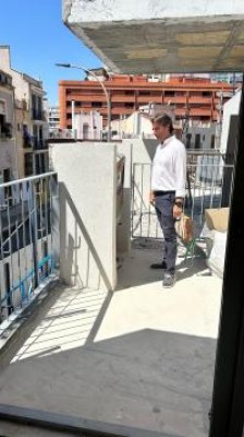 Repsol logra plusvalías de 300 millones tras vender su 10% en CLH al grupo Ardian