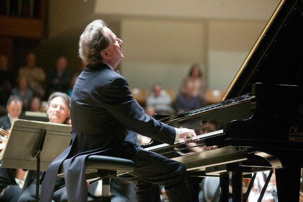 El pianista Rudolf Buchbinder vuelve al Palau de la Música con un concierto de Brahms