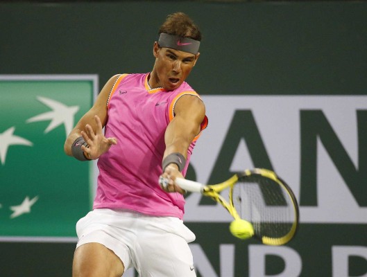 Nadal se mete en octavos con otra victoria convincente y Kohlschreiber elimina a Djokovic 