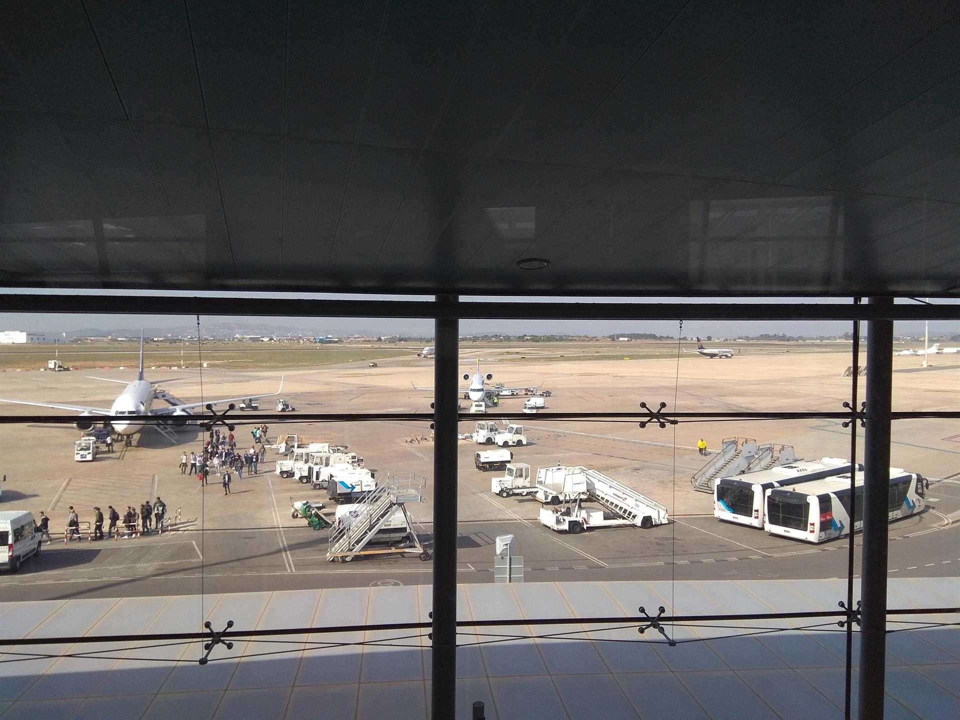  El aeropuerto de València registró más de 524.000 pasajeros en febrero y creció un 12,1%