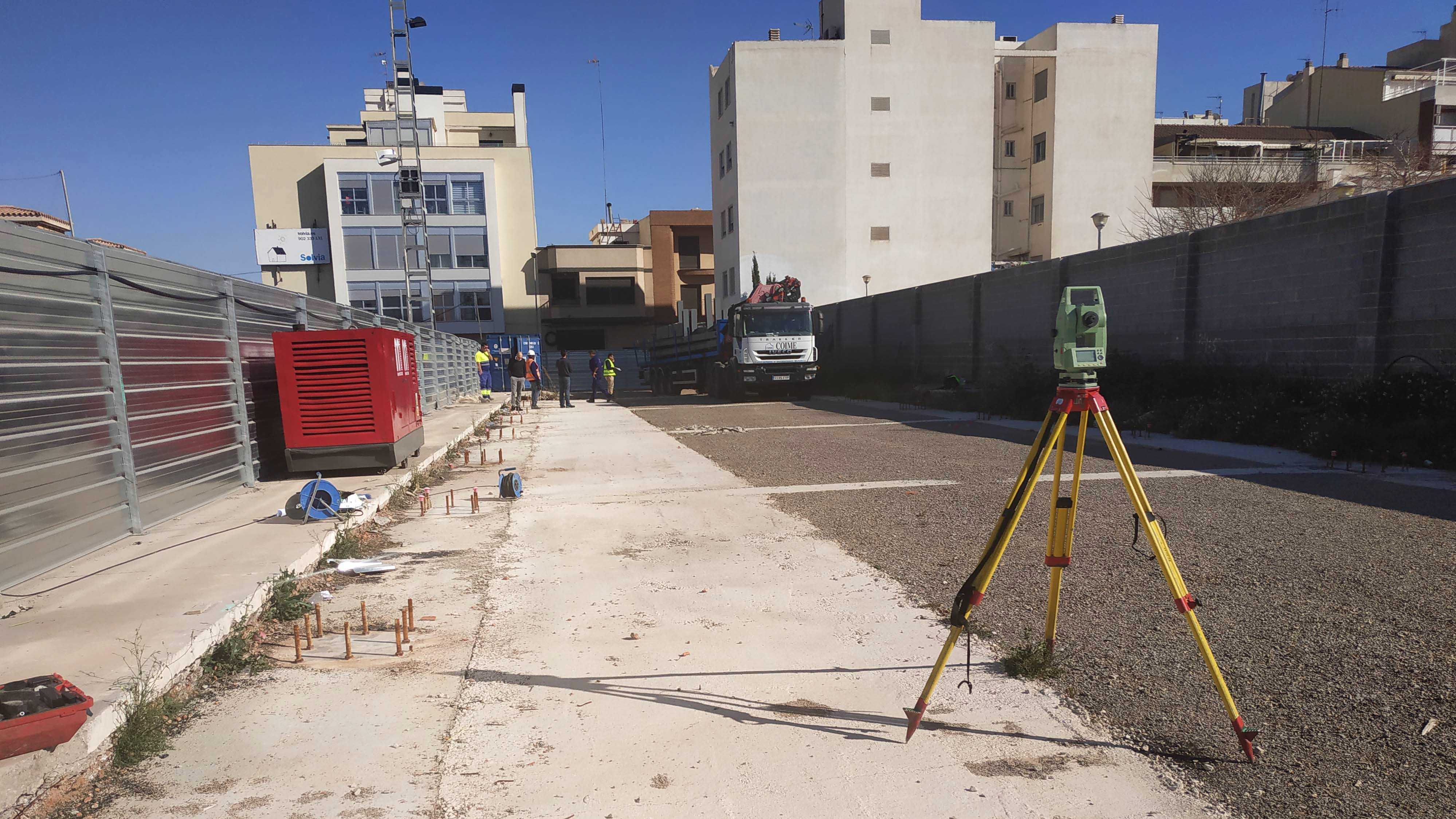 Almassora inicia el montaje de la estructura del trinquete con un presupuesto de 890.000 euros