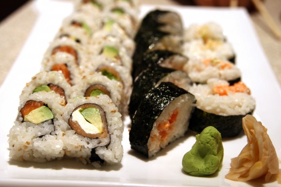 Estos son los sushi más originales de Alicante: en tubo, en tatami o en cinta giratoria