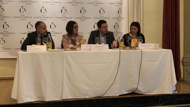 Garcia dice que Compromís está decidido a gobernar con un equipo 